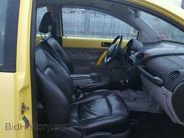 2000 VOLKSWAGEN BEETLE - VIN: 3VWCD21C4YM440122 - Фото 5