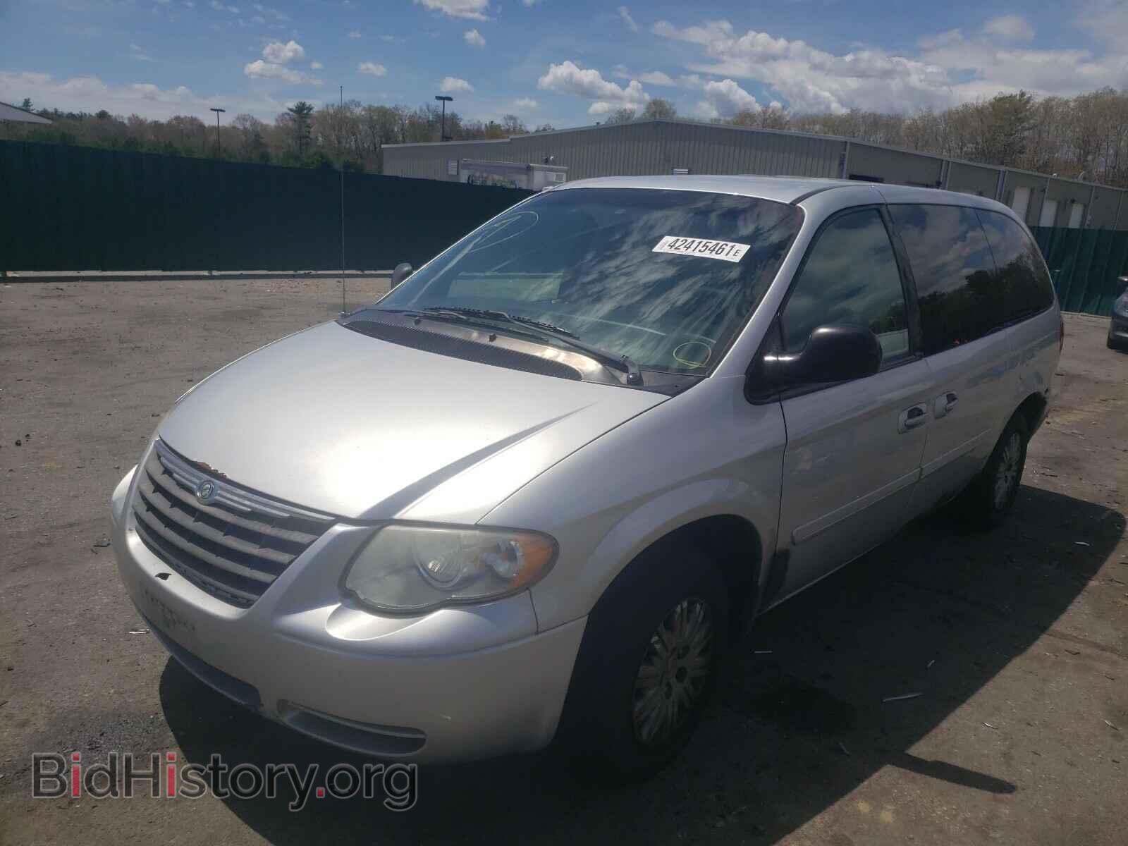 2006 CHRYSLER MINIVAN - VIN: 2A4GP44R96R886869 - Фото 2