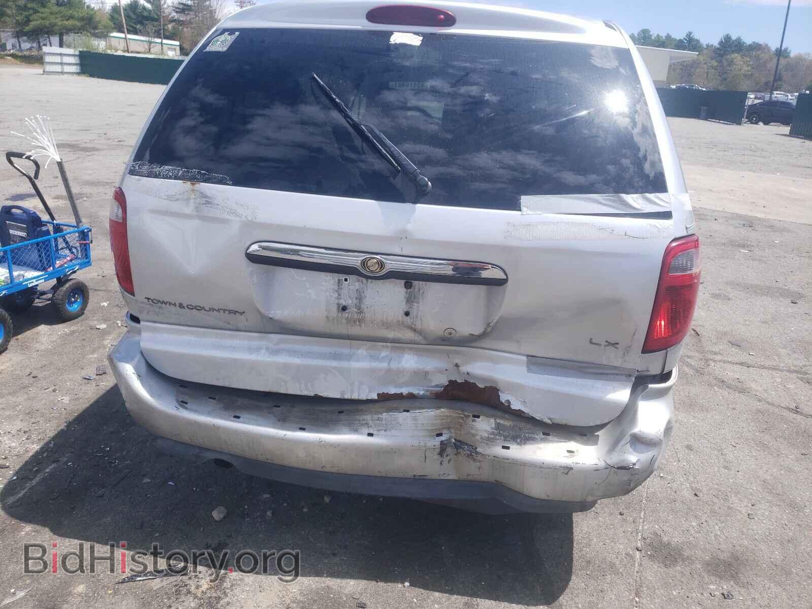 2006 CHRYSLER MINIVAN - VIN: 2A4GP44R96R886869 - Фото 9