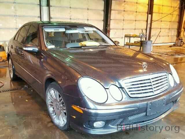 Photo WDBUF70J34A596415 - MERCEDES-BENZ E500 2004