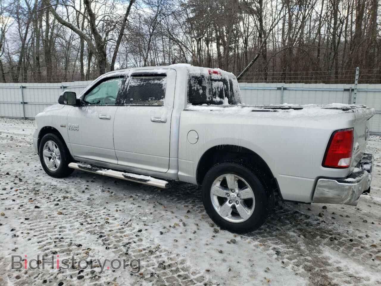 2016 RAM 1500 - VIN: 3C6RR7LT4GG188949 - Фото 2