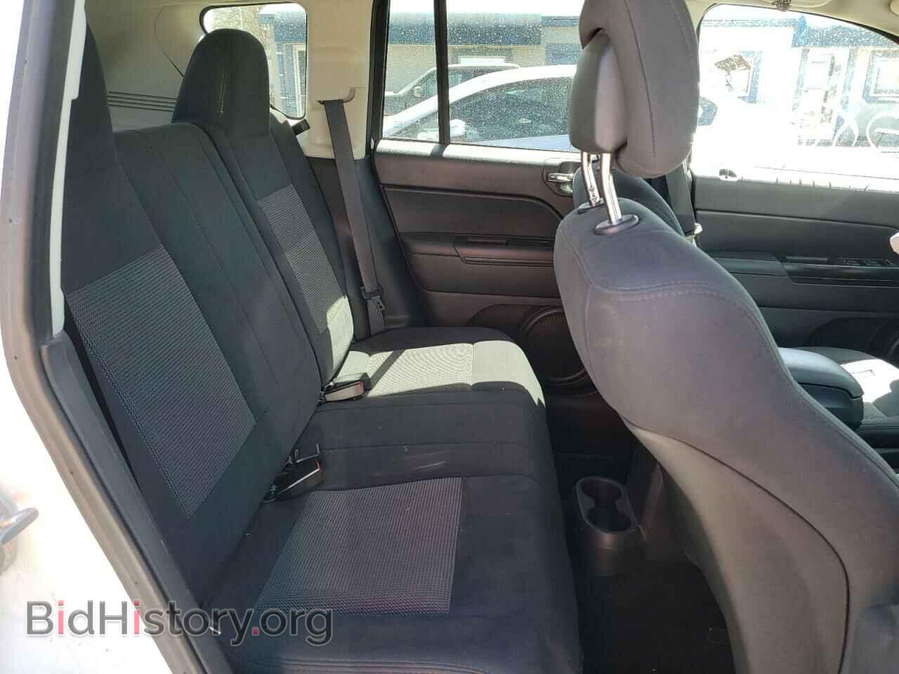 2011 JEEP COMPASS - VIN: 1J4NF1FB3BD170118 - Фото 6