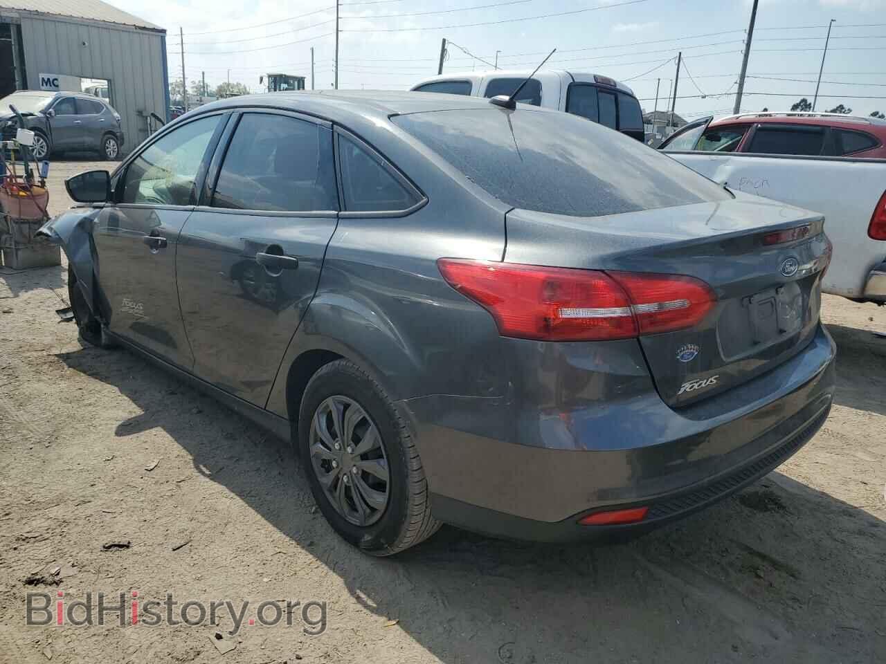 2017 FORD FOCUS - VIN: 1FADP3E29HL218527 - Photo 2