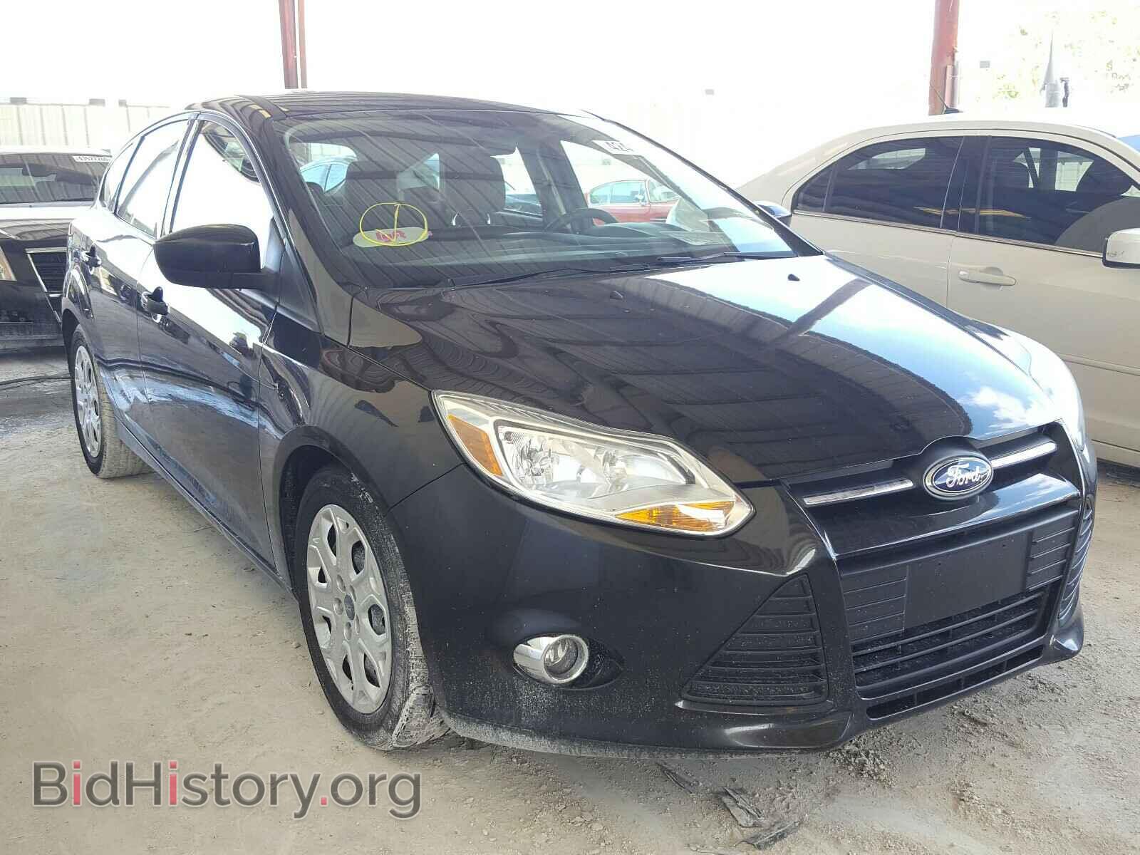 Photo 1FAHP3K29CL125392 - FORD FOCUS 2012