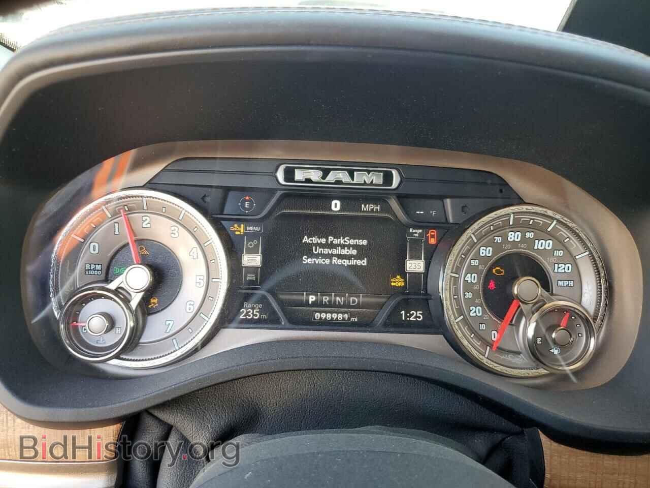 2019 RAM 1500 - VIN: 1C6SRFKT7KN675348 - Фото 9