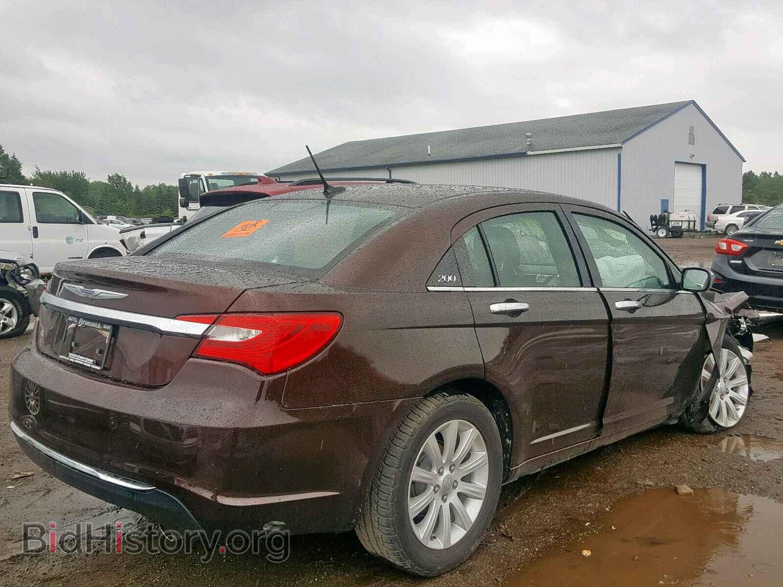 2013 CHRYSLER 200 - VIN: 1C3CCBCG9DN711203 - Photo 4