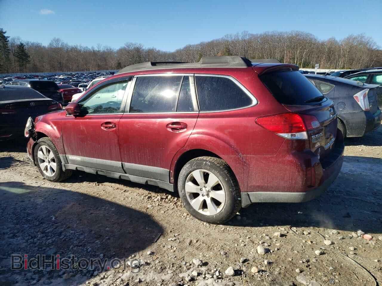 2011 SUBARU OUTBACK - VIN: 4S4BRBGC1B3310830 - Фото 2