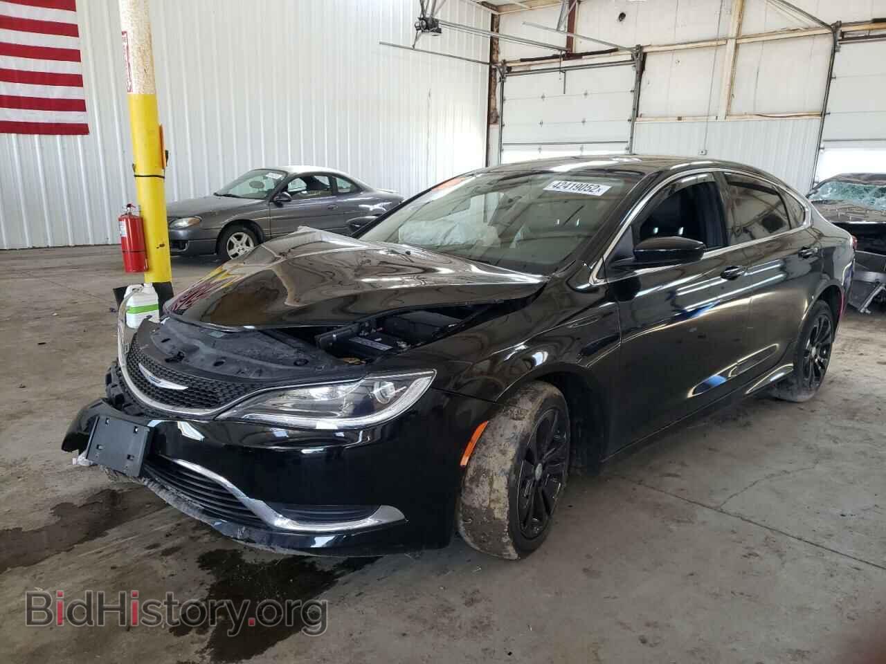2017 CHRYSLER 200 - VIN: 1C3CCCAB8HN509567 - Фото 2