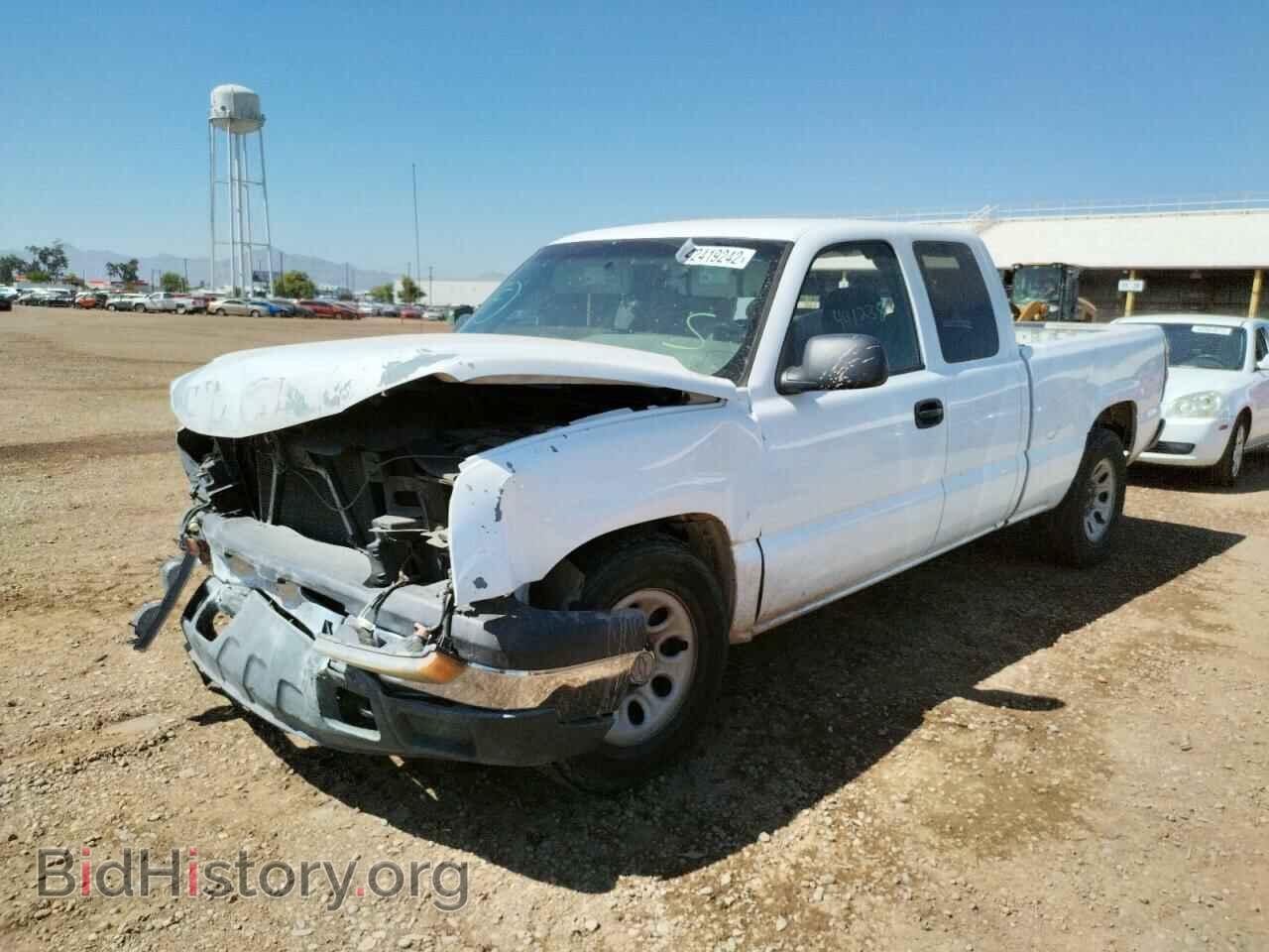 2007 CHEVROLET SILVERADO - VIN: 2GCEC19V171106795 - Фото 2