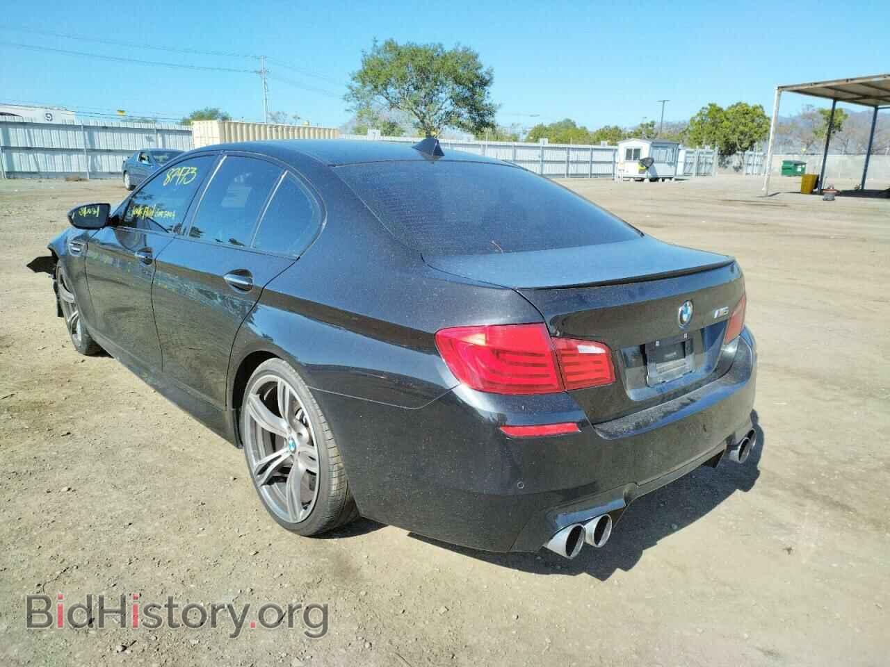2013 BMW M5 - VIN: WBSFV9C51DD096932 - Фото 3