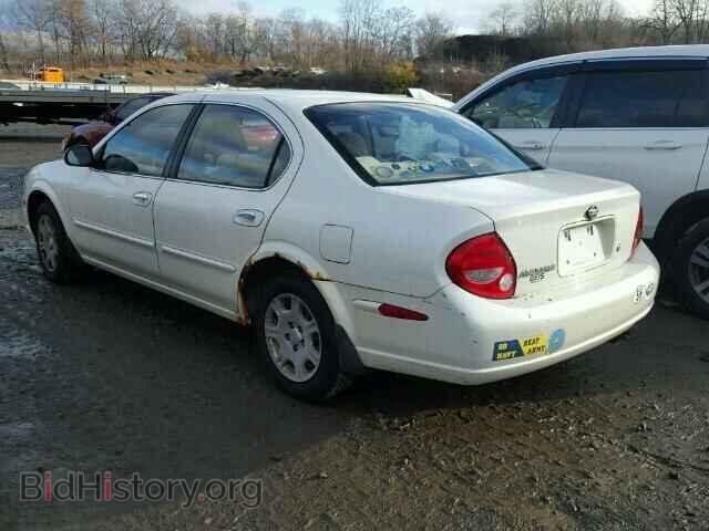 2000 NISSAN MAXIMA - VIN: JN1CA31D9YT514360 - Фото 3