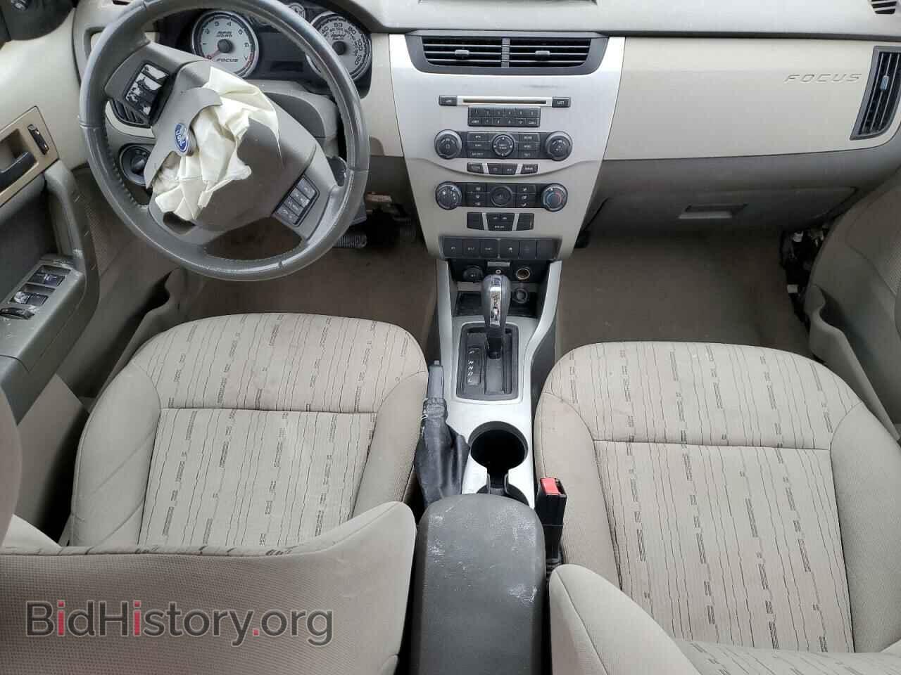 2011 FORD FOCUS - VIN: 1FAHP3FN2BW106393 - Фото 8