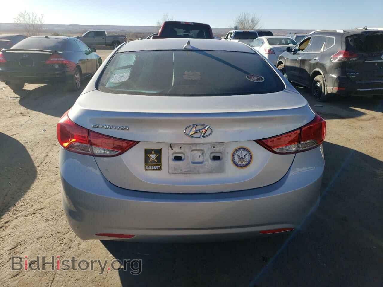 2011 HYUNDAI ELANTRA - VIN: 5NPDH4AE0BH043903 - Фото 6