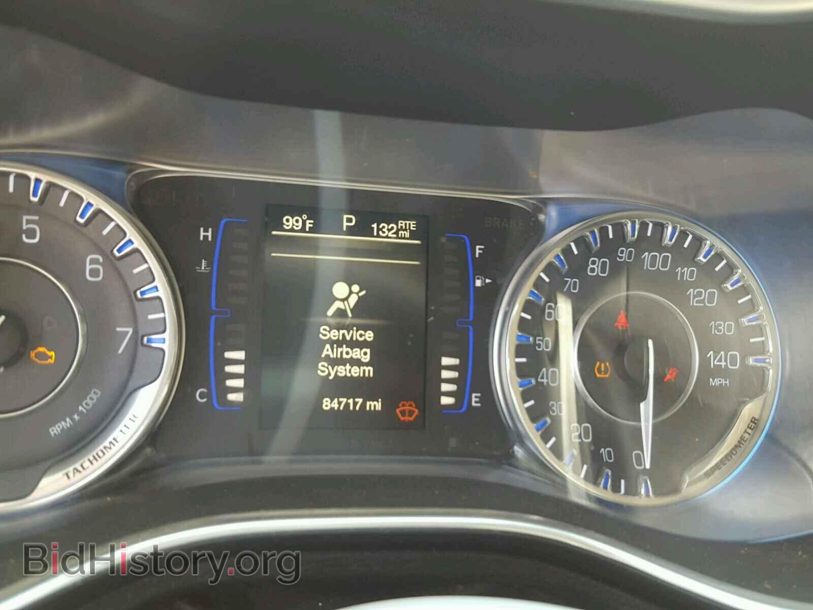 2016 CHRYSLER 200 - VIN: 1C3CCCAB8GN165379 - Фото 8