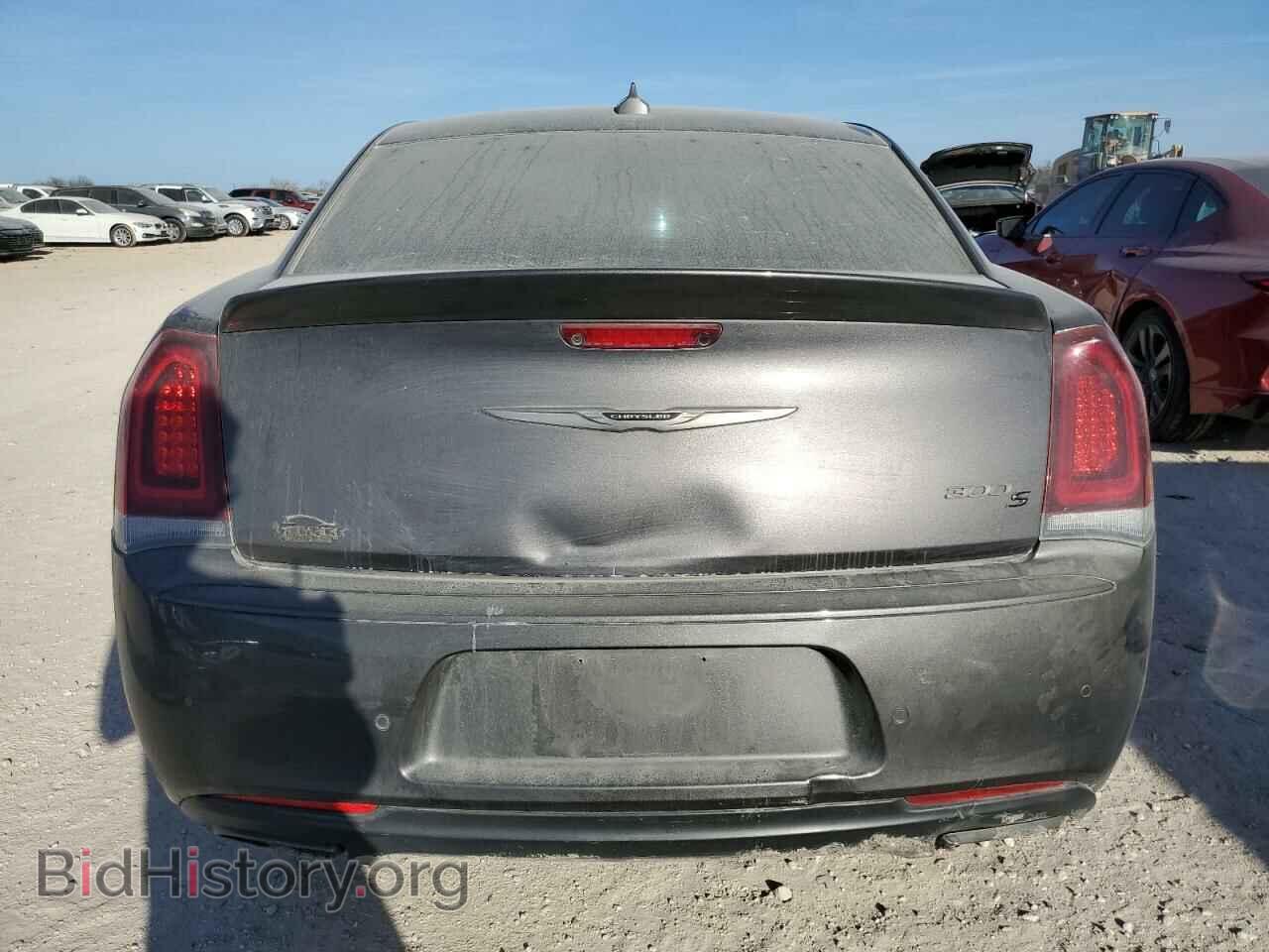 2017 CHRYSLER 300 - VIN: 2C3CCABT5HH625815 - Фото 6