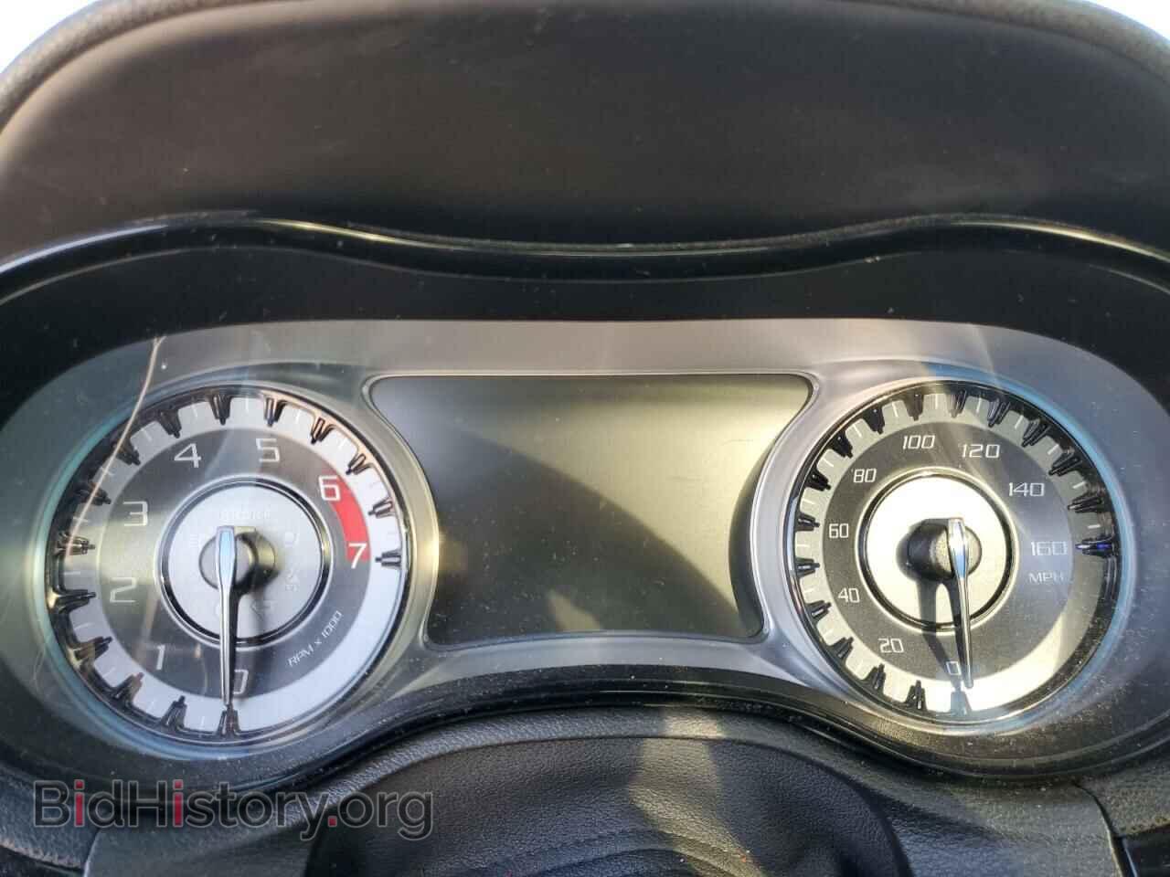 2017 CHRYSLER 300 - VIN: 2C3CCABT5HH625815 - Фото 9
