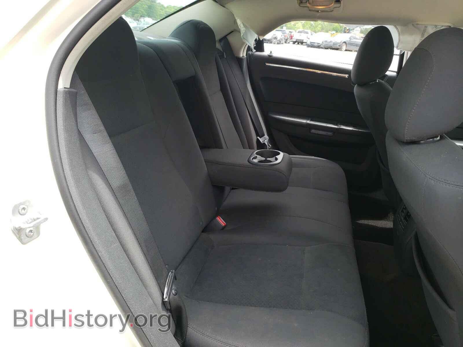 2010 CHRYSLER 300 - VIN: 2C3CA4CD0AH206727 - Фото 6