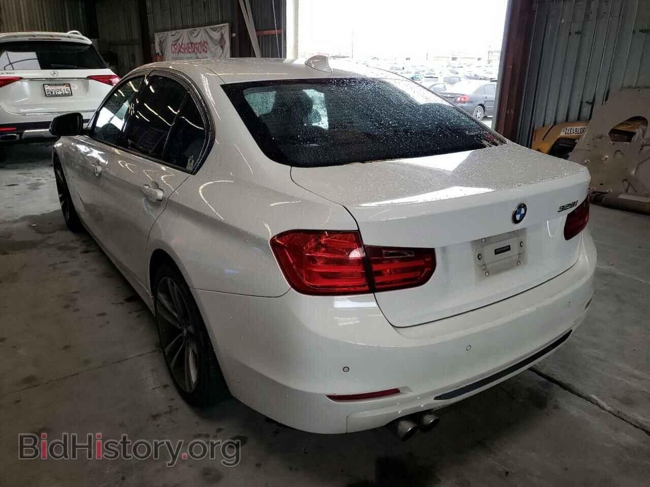 2012 BMW 3 SERIES - VIN: WBA3A5C57CF340954 - Фото 2