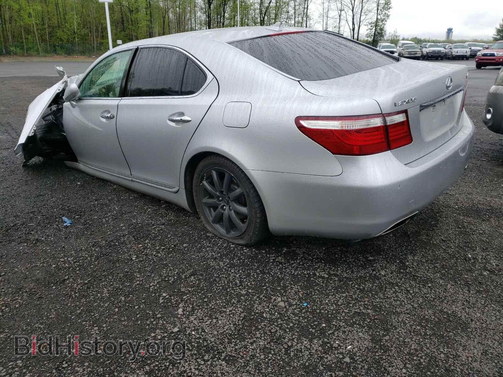 2007 LEXUS LS460 - VIN: JTHBL46F575046650 - Photo 3