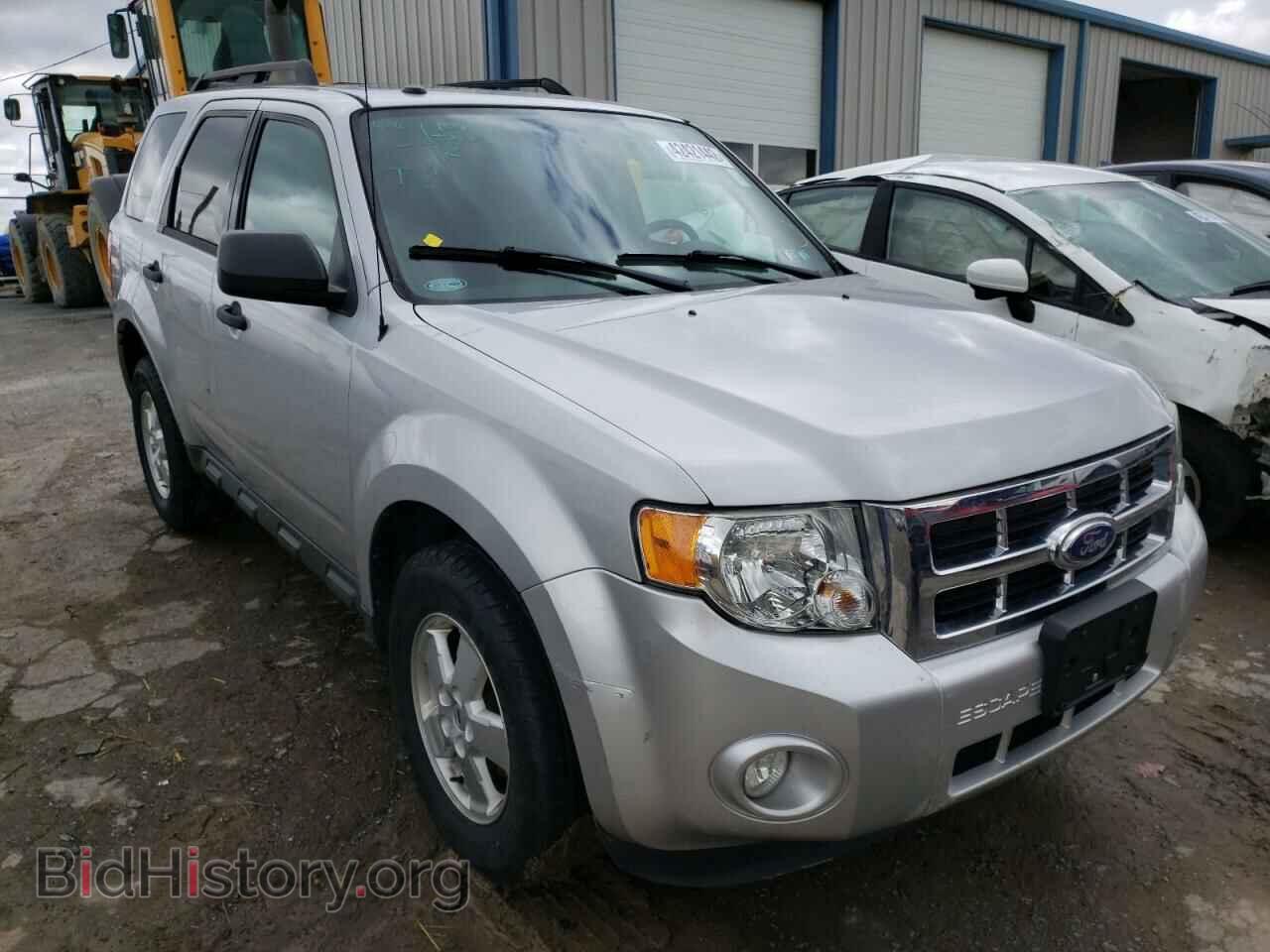 Фотография 1FMCU0D75BKC21475 - FORD ESCAPE 2011