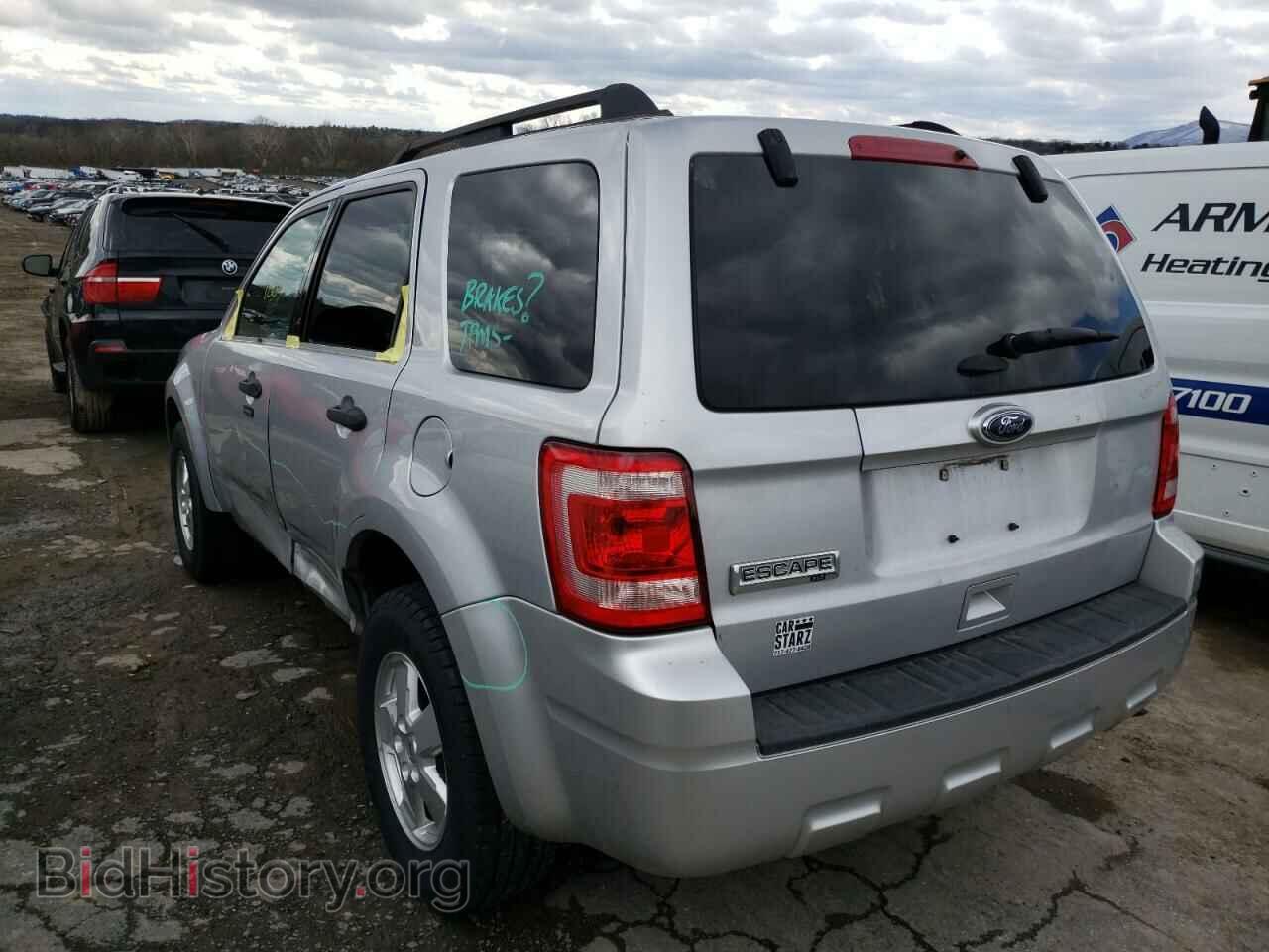 2011 FORD ESCAPE - VIN: 1FMCU0D75BKC21475 - Фото 3