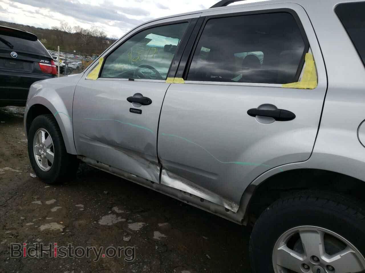2011 FORD ESCAPE - VIN: 1FMCU0D75BKC21475 - Фото 9