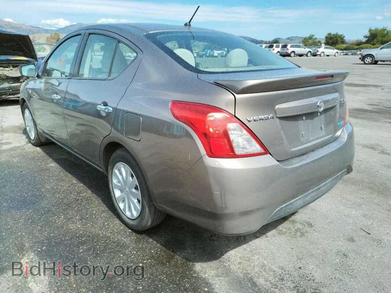 2015 NISSAN VERSA - VIN: 3N1CN7AP8FL828766 - Фото 3