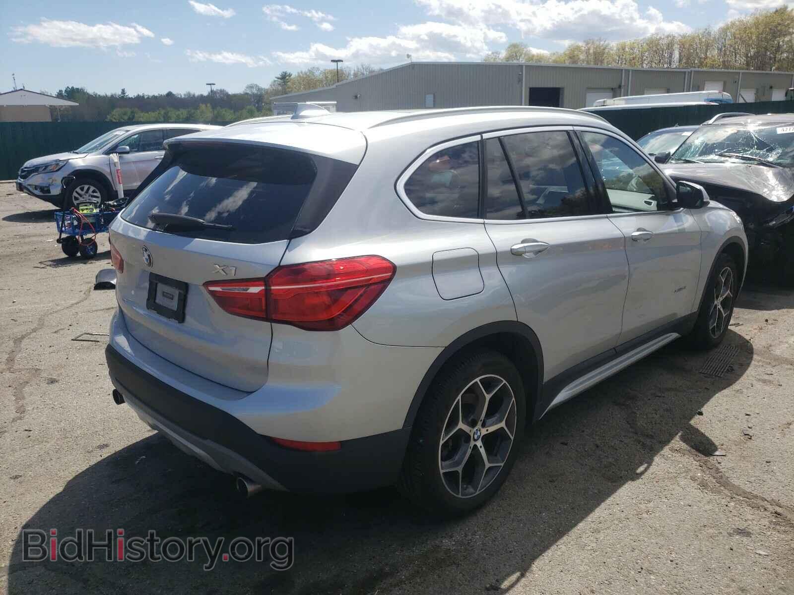2018 BMW X1 - VIN: WBXHT3C32J5F90942 - Фото 4