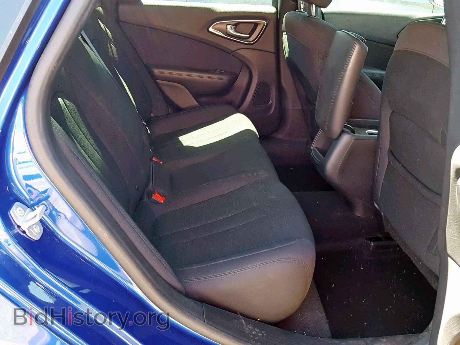 2016 CHRYSLER 200 - VIN: 1C3CCCAB4GN170224 - Photo 6