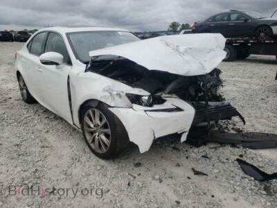 2014 Lexus IS IS 250, white — VIN JTHBF1D25E5017751, Copart