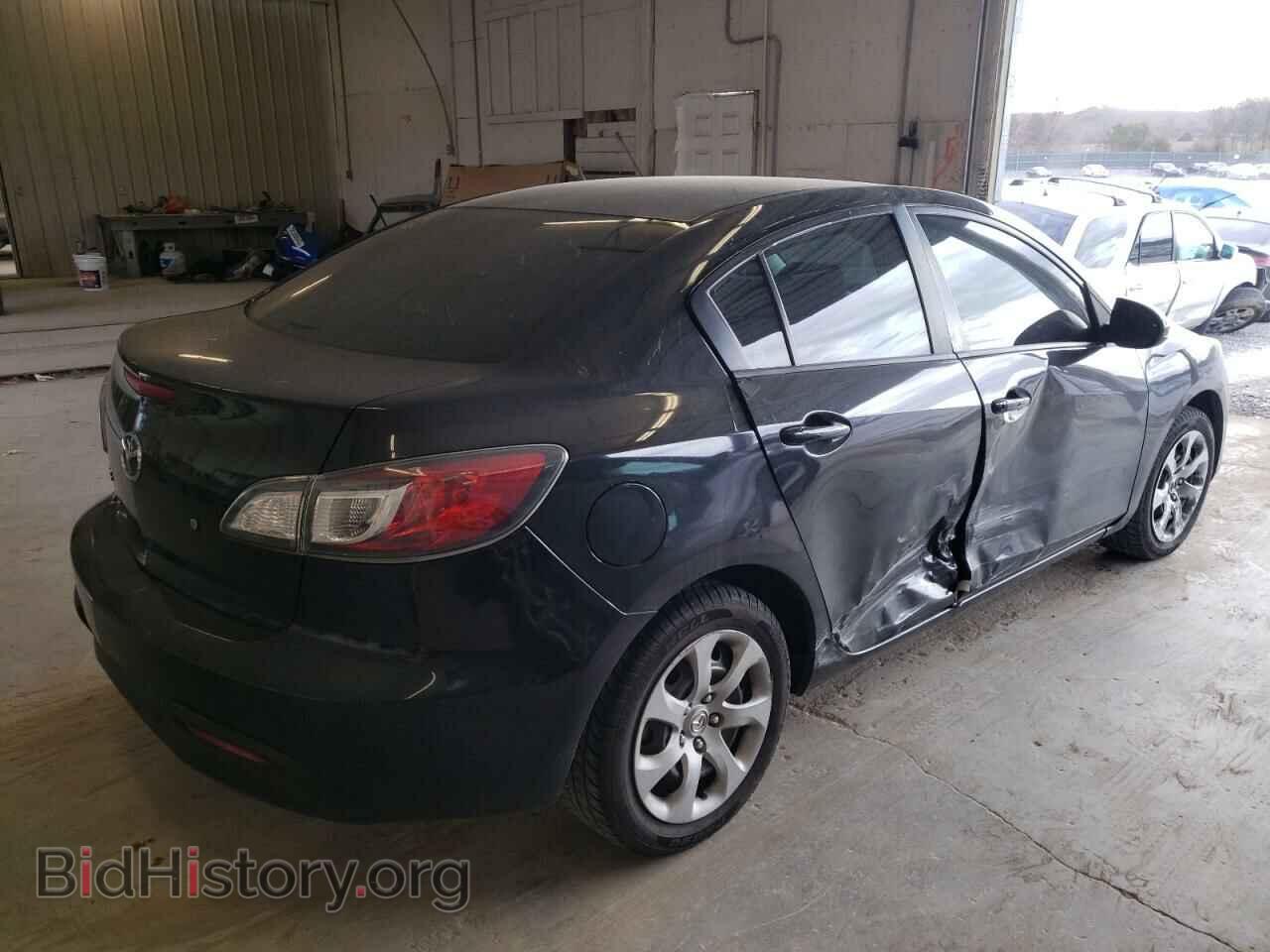 2011 MAZDA 3 - VIN: JM1BL1UG9B1396813 - Фото 3