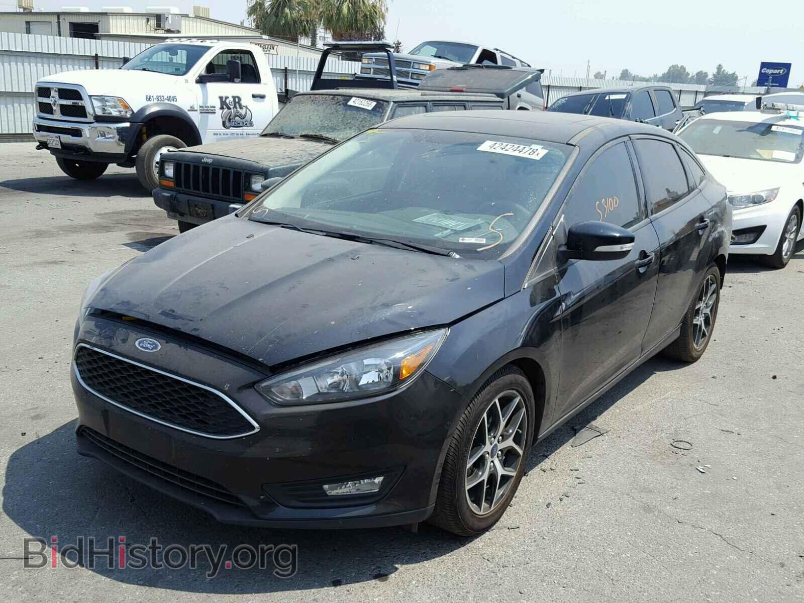 2017 FORD FOCUS - VIN: 1FADP3H23HL223329 - Фото 2
