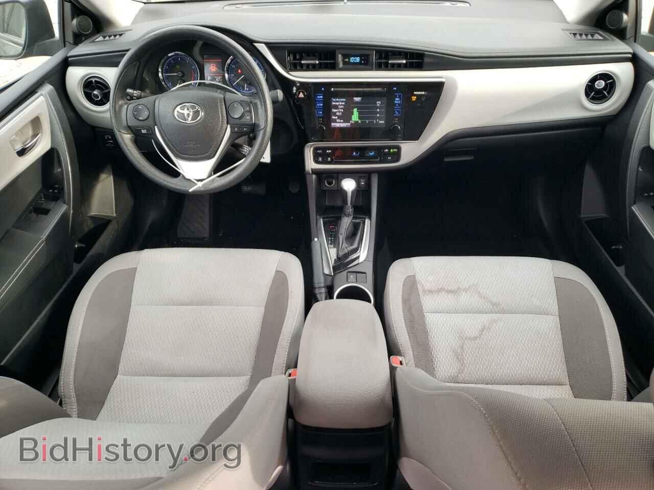 2017 TOYOTA COROLLA - VIN: 2T1BURHEXHC843352 - Фото 8