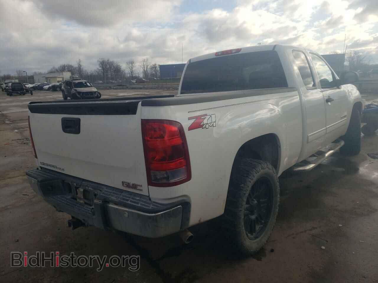 2013 GMC SIERRA - VIN: 1GTR2VE71DZ102980 - Фото 4