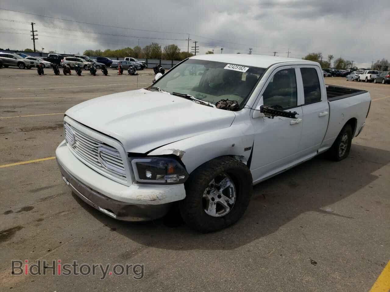 2010 DODGE RAM 1500 - VIN: 1D7RV1GT8AS220853 - Фото 2