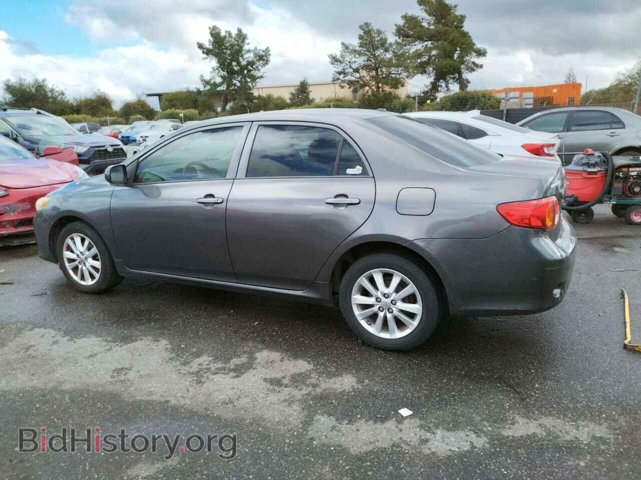 2009 TOYOTA COROLLA - VIN: JTDBL40E29J045404 - Фото 2