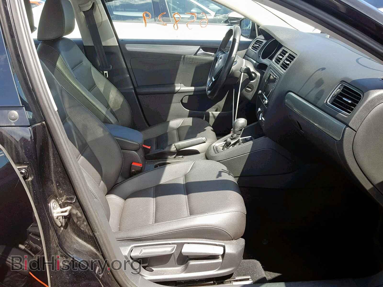 2017 VOLKSWAGEN JETTA - VIN: 3VWDB7AJ1HM315438 - Фото 5