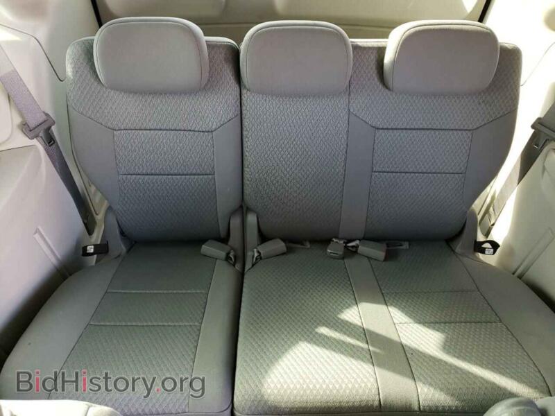 2010 Dodge CARAVAN (VIN 2D4RN4DE2AR228470) — photo 10 of 14
