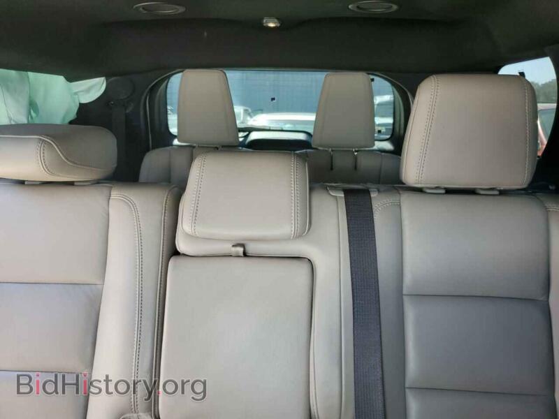 2011 Ford EXPLORER (VIN 1FMHK7F87BGA71706) — фото 10 из 13