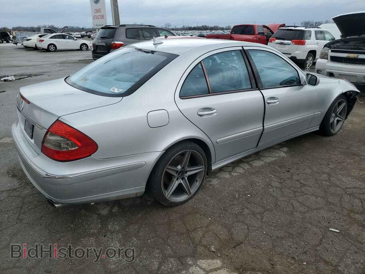 2007 MERCEDES-BENZ E-CLASS - VIN: WDBUF56X27B103533 - Фото 3