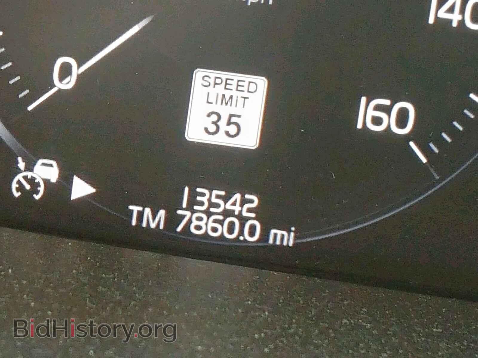2017 VOLVO S90 - VIN: YV1A22ML8H1000942 - Фото 8