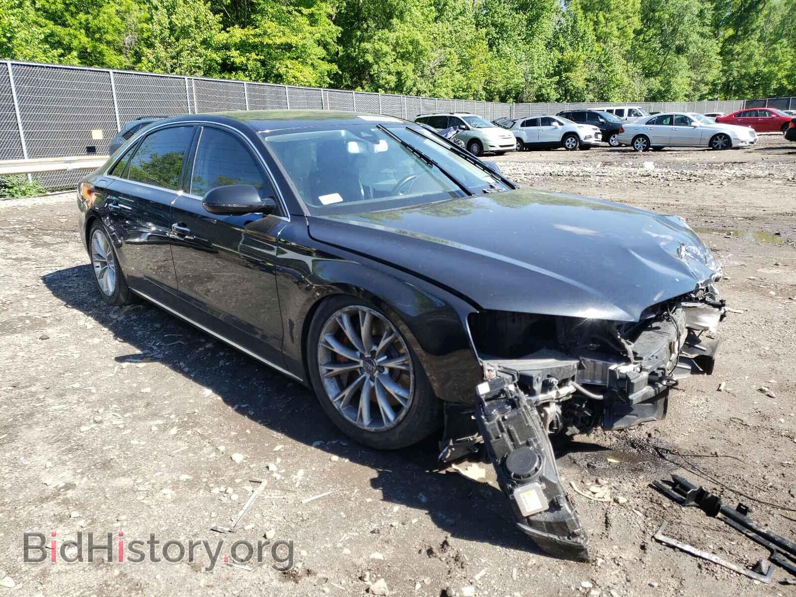 Photo WAURVAFD3BN016527 - AUDI A8 2011