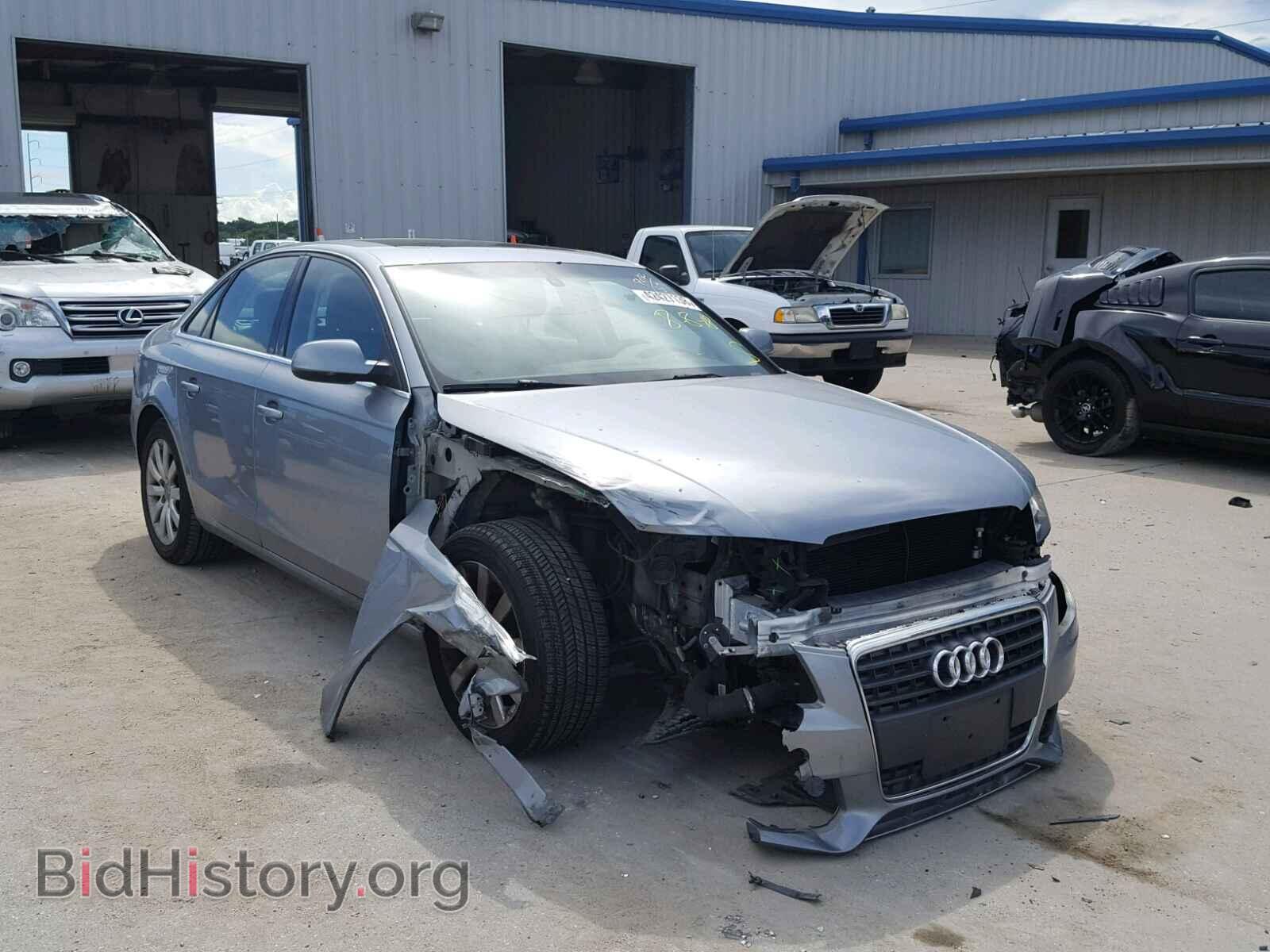 Фотография WAUEFAFL3BN045447 - AUDI A4 2011