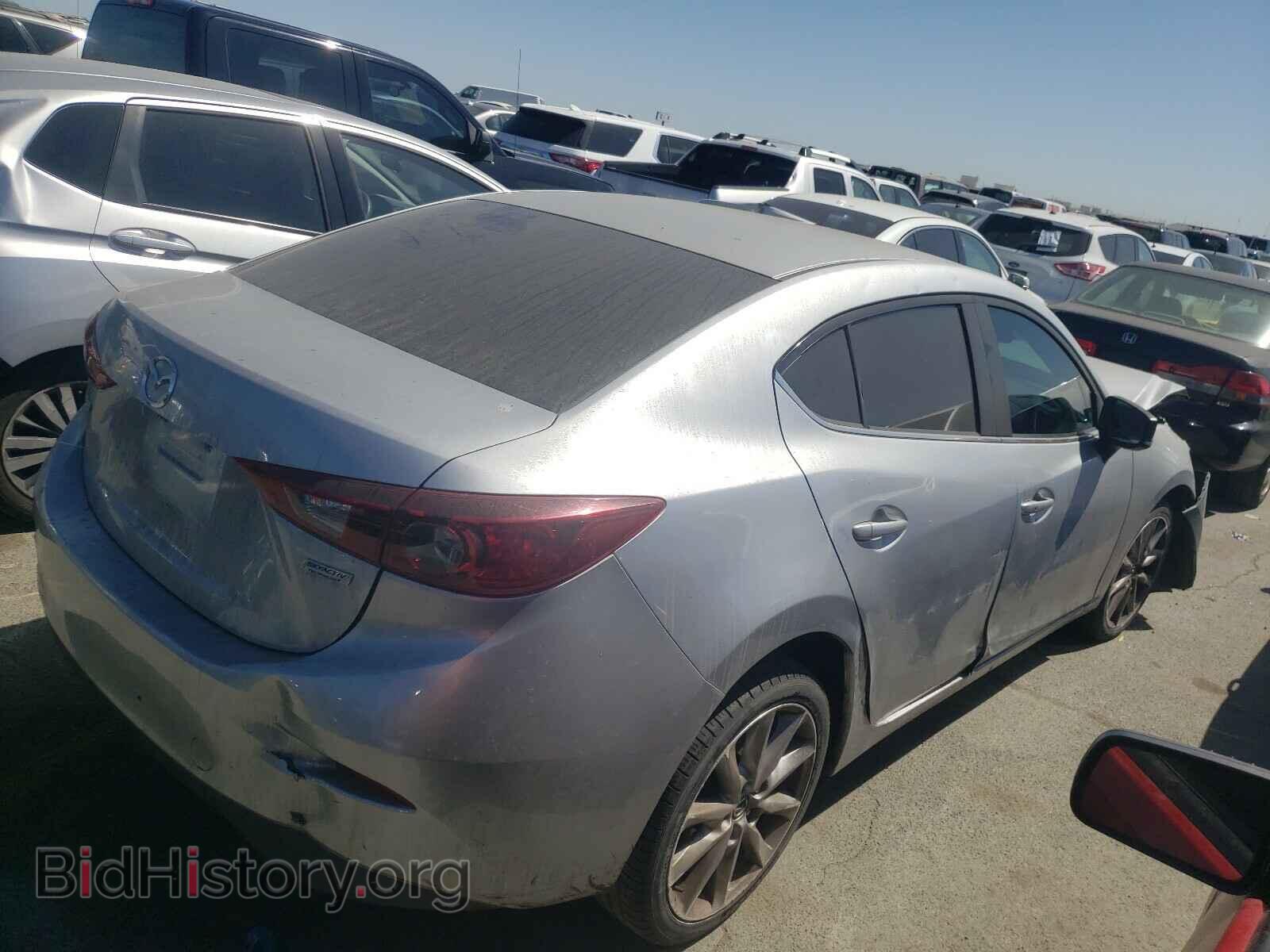 2017 MAZDA 3 - VIN: 3MZBN1V72HM116165 - Photo 4