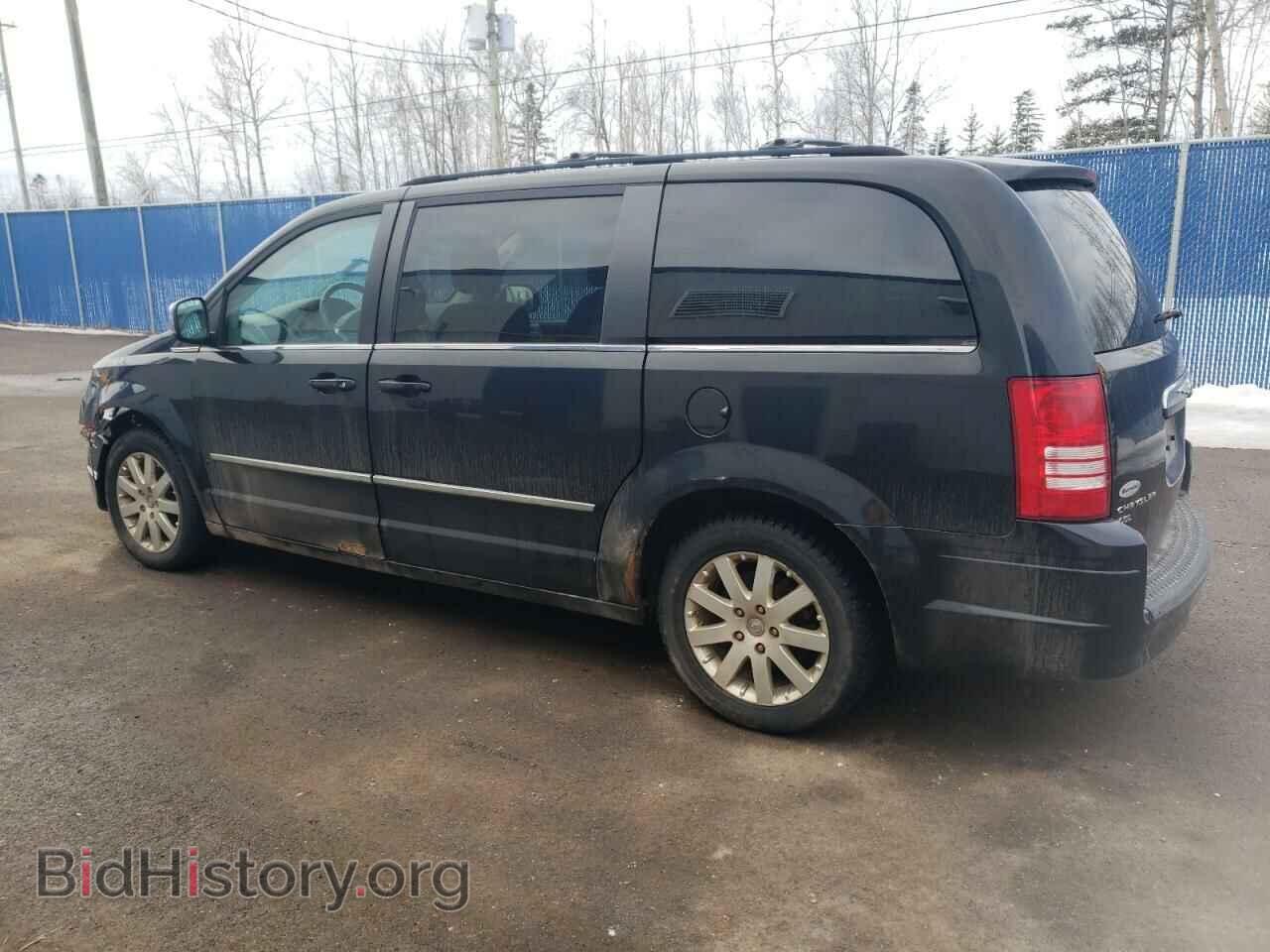 2010 CHRYSLER MINIVAN - VIN: 2A4RR5DX8AR491050 - Фото 2
