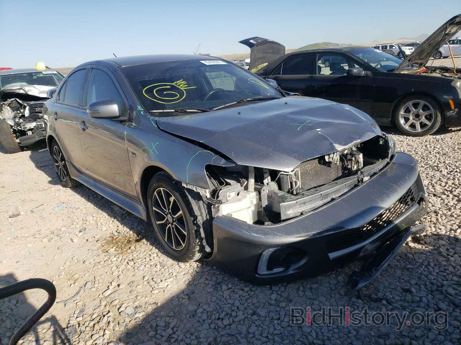 Photo JA32U2FU7HU004228 - MITSUBISHI LANCER 2017