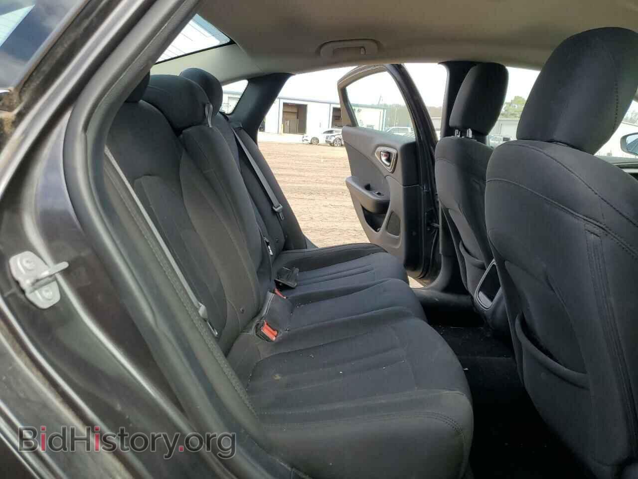 2016 CHRYSLER 200 - VIN: 1C3CCCFB3GN188240 - Фото 10