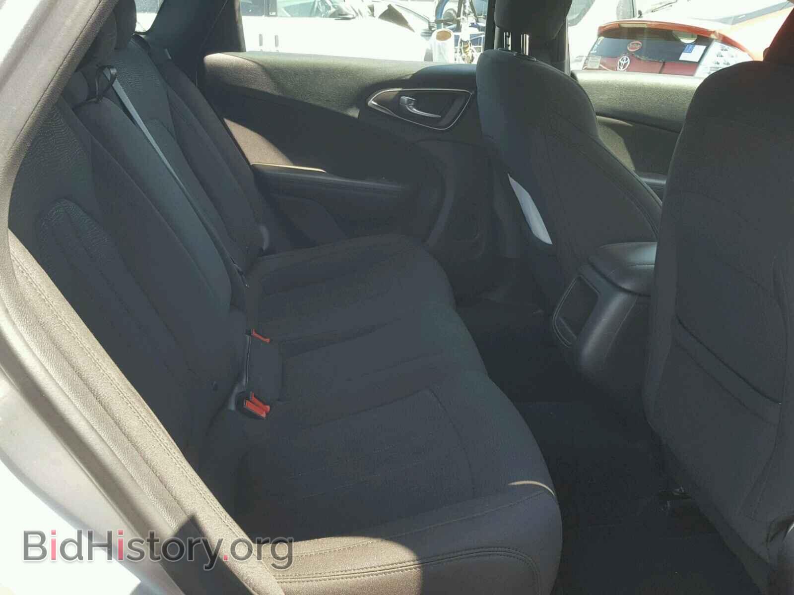 2015 CHRYSLER 200 - VIN: 1C3CCCAB3FN667389 - Фото 6