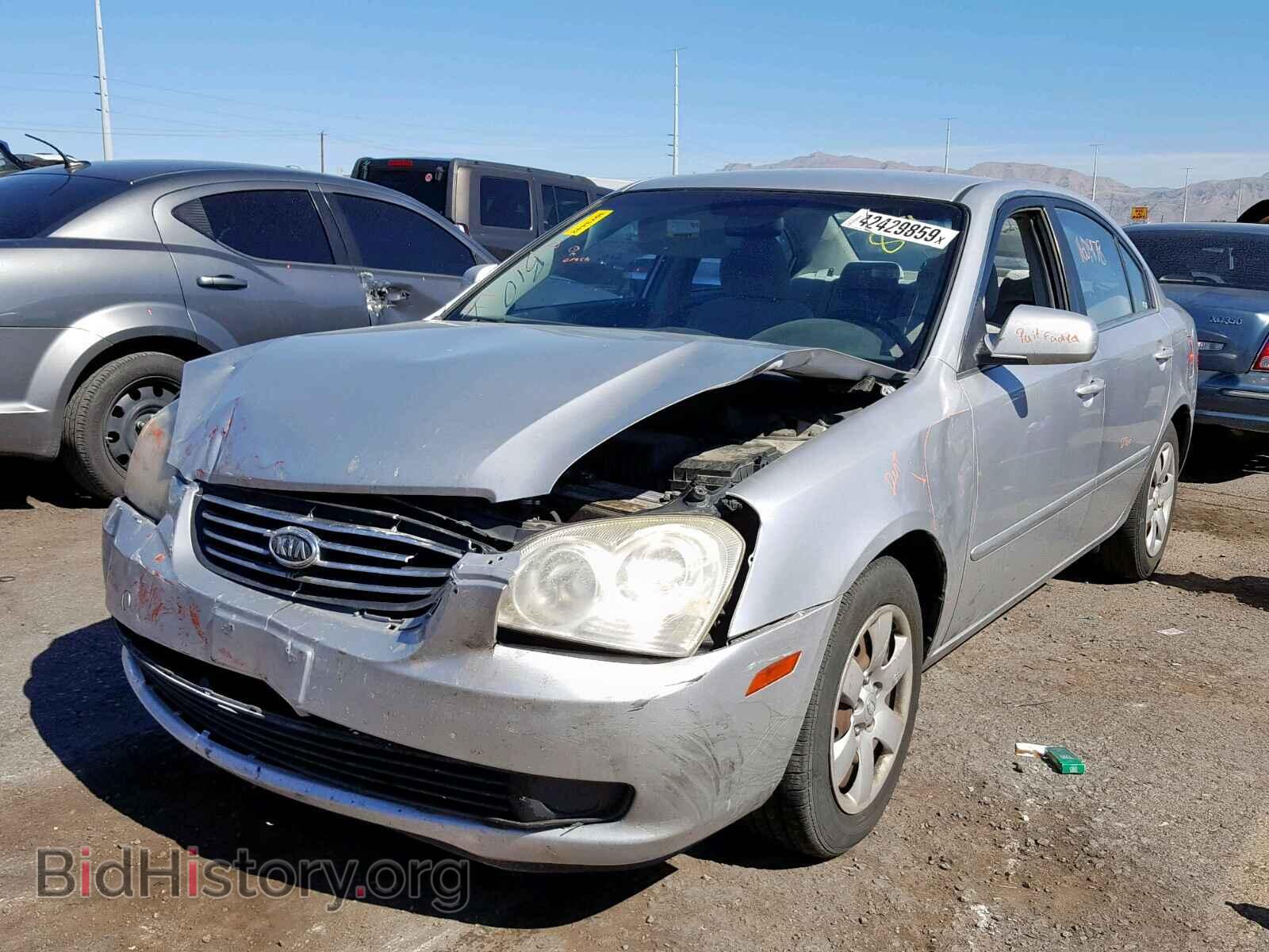 2008 KIA OPTIMA - VIN: KNAGE123385194743 - Фото 2