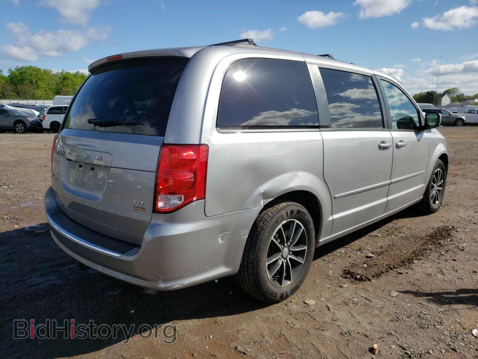 2017 DODGE GRAND CARA - VIN: 2C4RDGEG9HR731490 - Фото 4